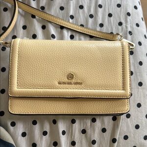 Michael Kors Buttermilk Jet Set Crossbody Bag NWT